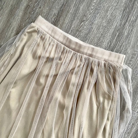 Long Cream Skirt with Lace - Picture 2 of 4
